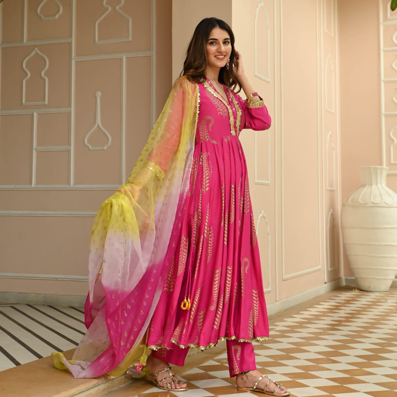 REYON Pink Naira cut Red Suit(Set of 3) - Craftystyles