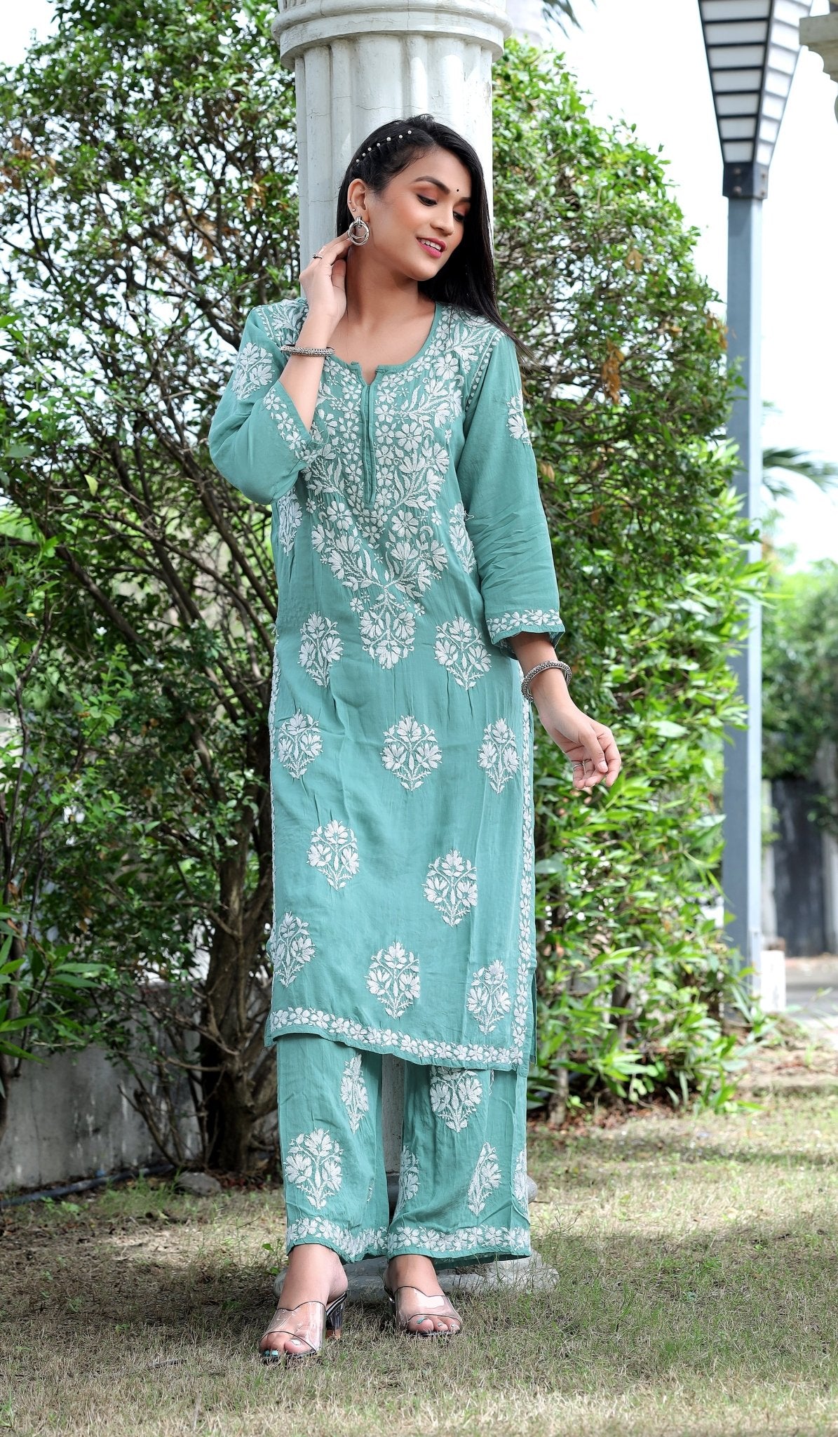 Sea Green Modal Silk Hastakarigari Chikankari Kurta Pant(Set of 2) - Craftystyles