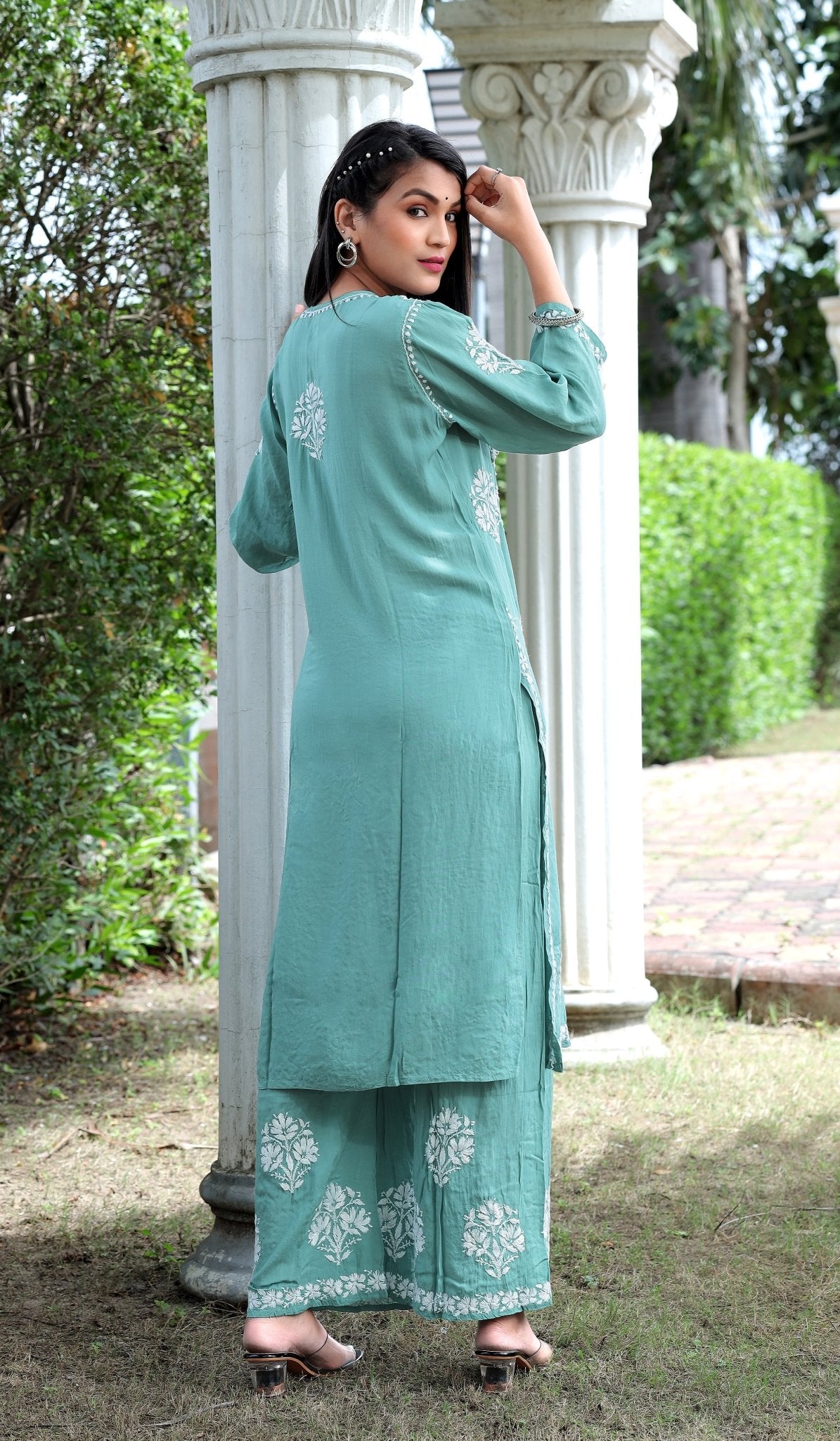 Sea Green Modal Silk Hastakarigari Chikankari Kurta Pant(Set of 2) - Craftystyles