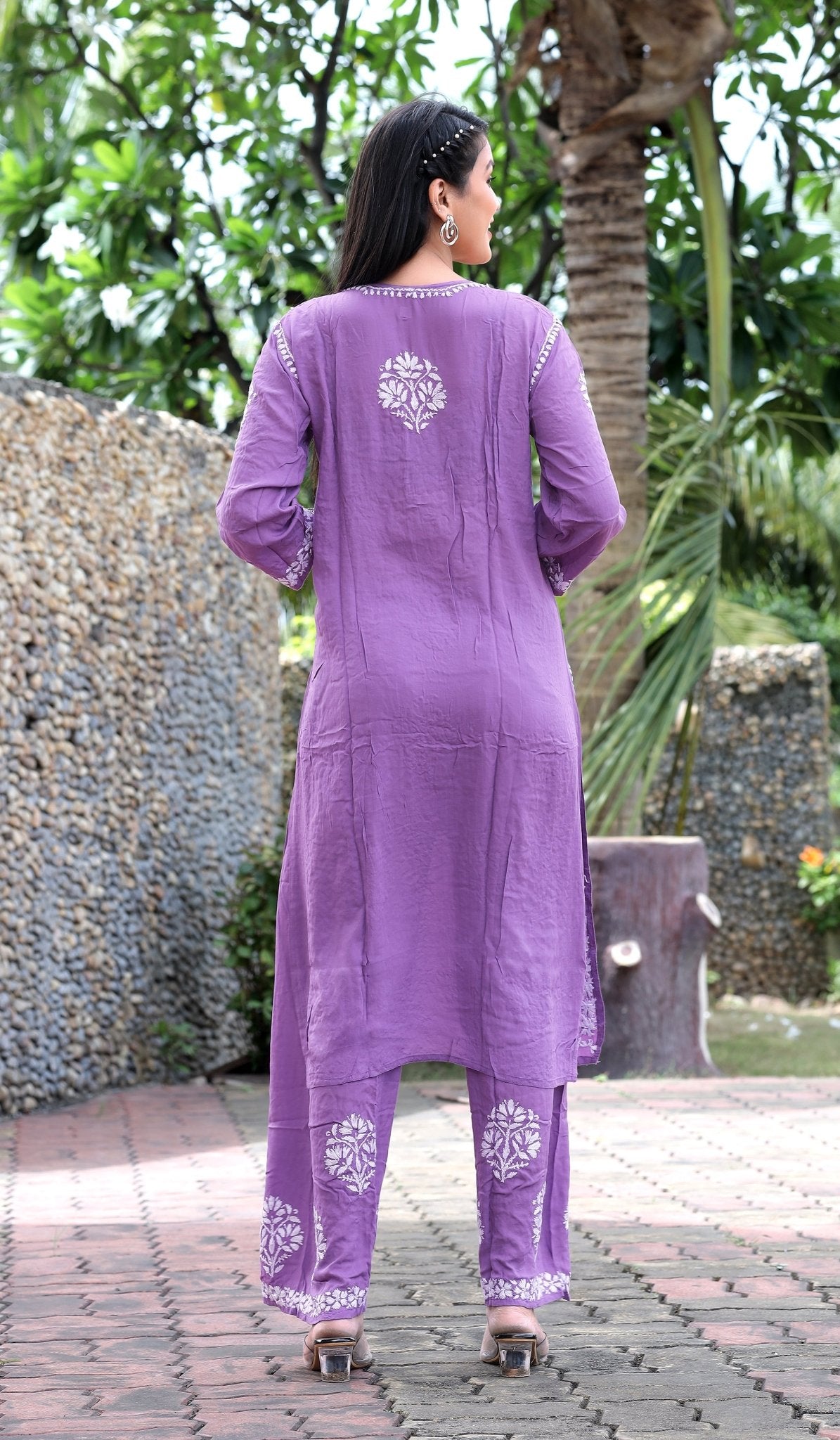 Beena Lavender Chikankari Modal Silk( Set of 2) - Craftystyles